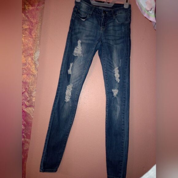 Cello jeans; skinny, size 1; straight leg; excellent condition - Picture 2 of 9